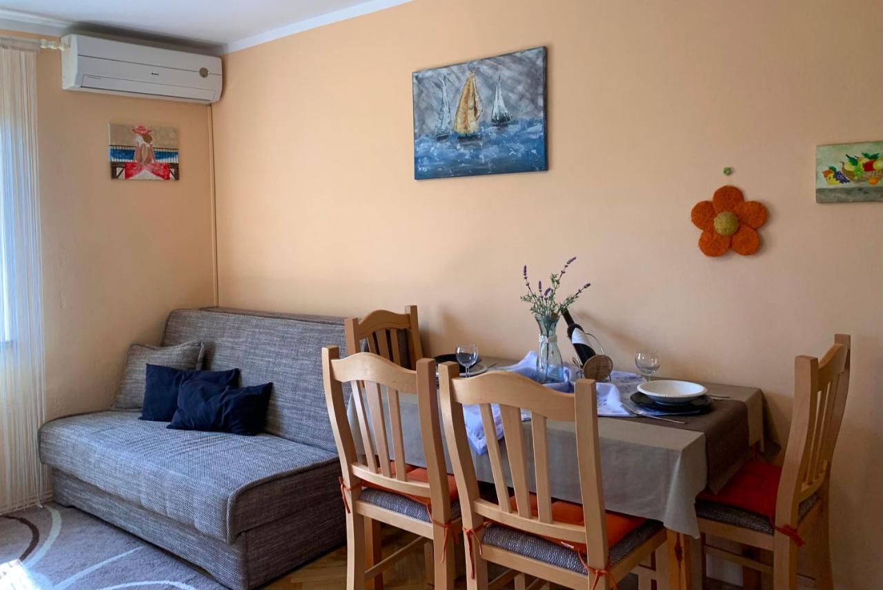 Apartments 4Mios Ražanac Esterno foto